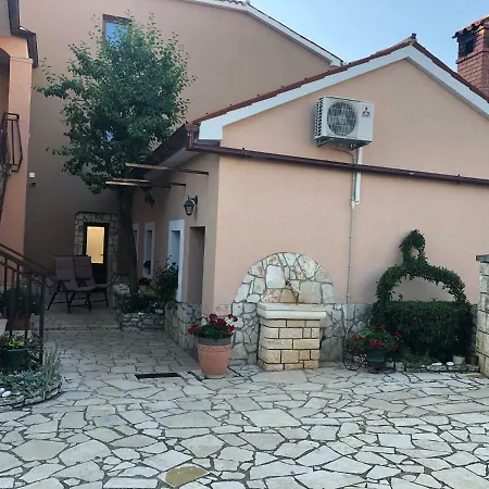Apartamento Teta Jana Smoljanci
