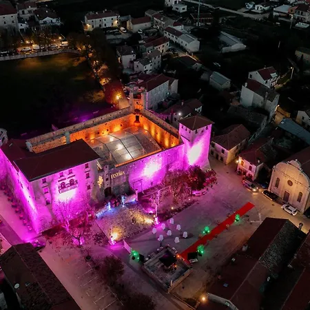 Apartment Teta Jana