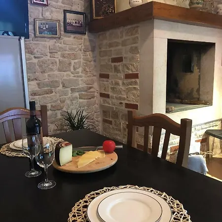 Apartment Teta Jana